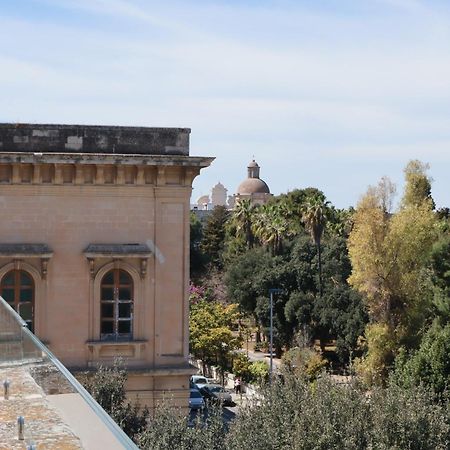The Golden Hour, Luxury Apartment With A Panoramic View Lecce Exterior photo