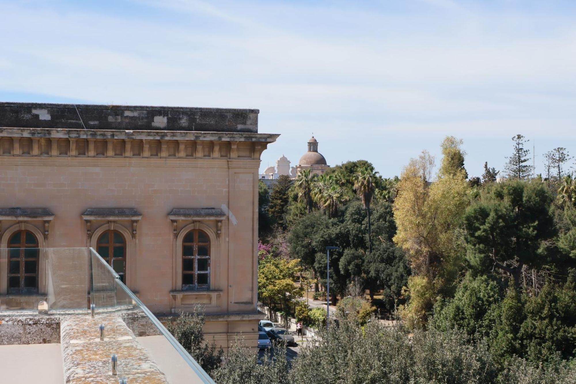 The Golden Hour, Luxury Apartment With A Panoramic View Lecce Exterior photo